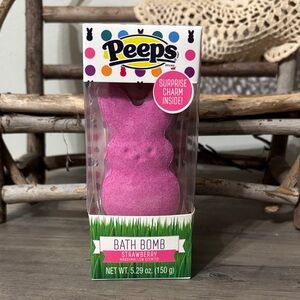 Peeps Strawberry Marshmallow Scented Bath Bomb Surprise Charm Inside NEW